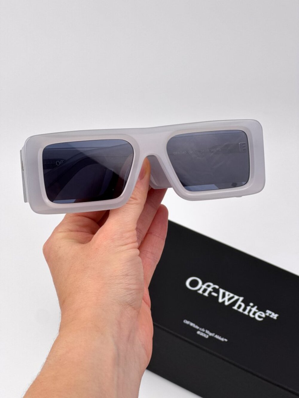 OFF-WHITE OERI14 0945 GREY RECTANGLE SUNGLASSES